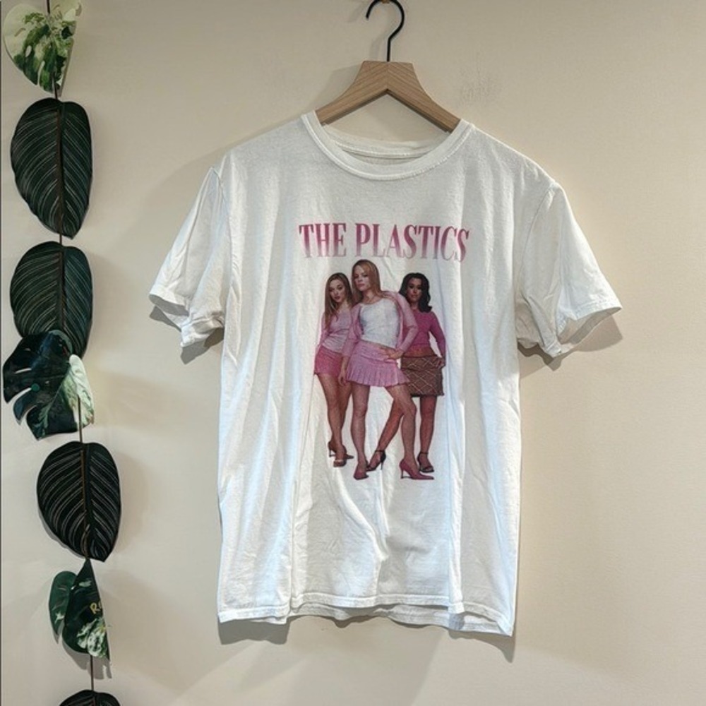 Mean Girls T-Shirt Size Large - The Plastics White Pink‎